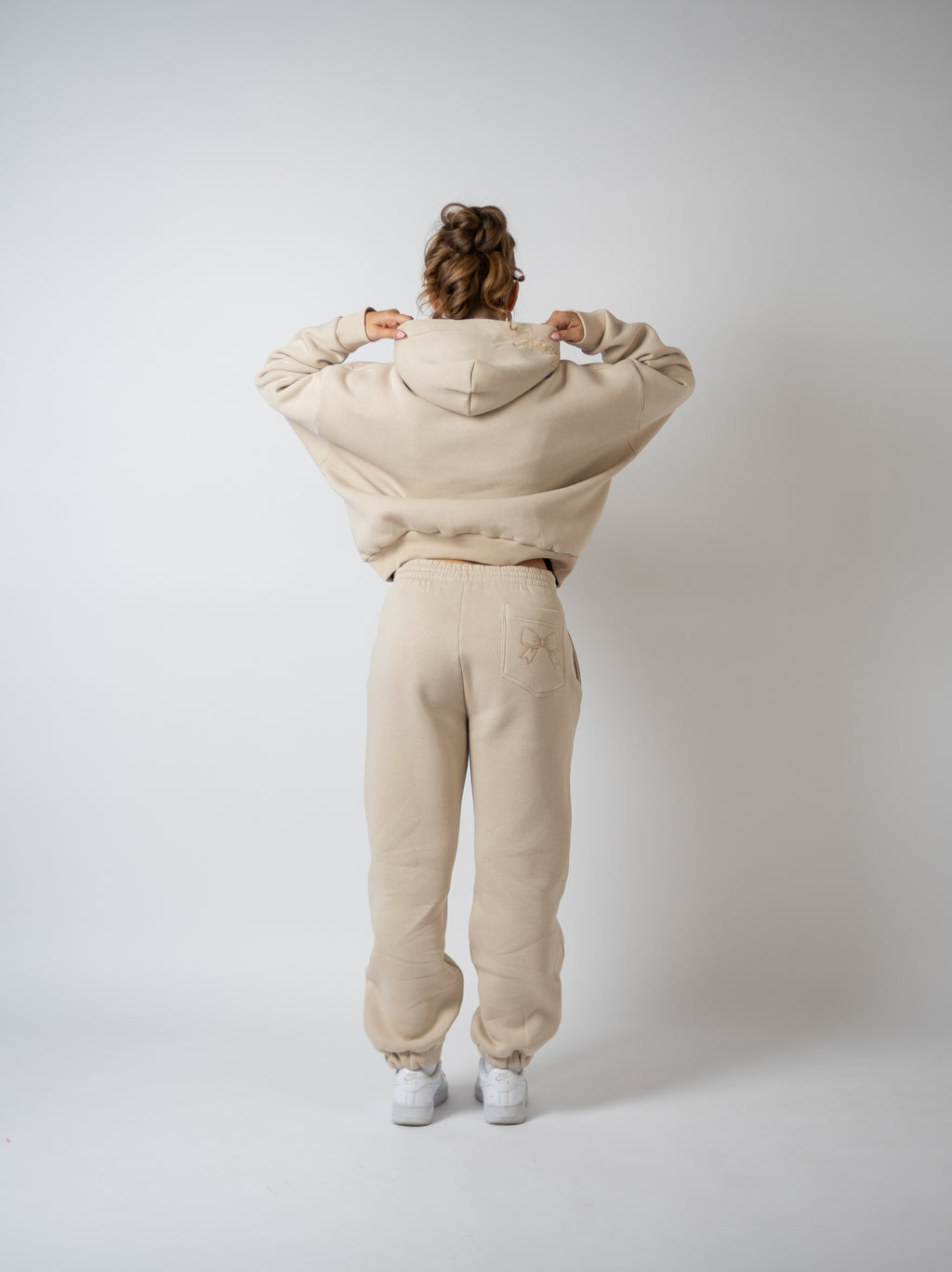 EMBERLY Oversized Hlače